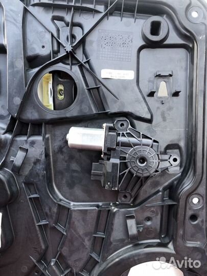 Стеклоподъемник задний левый мерседес гл глс