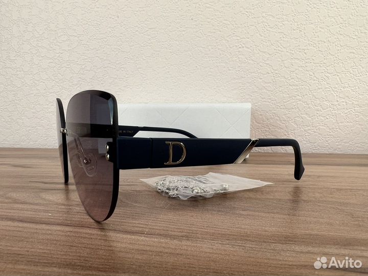 Солнцезащитные очки