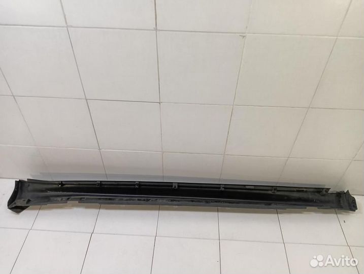 Накладка порога левая Nissan Juke I (2010—2014)