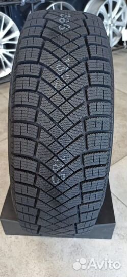 Pirelli Ice Zero FR 175/65 R14