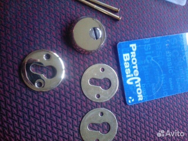 Броненакладка на дверной замок