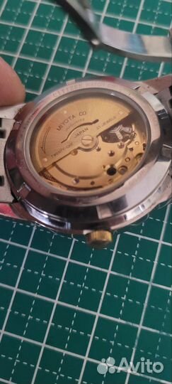 Наручные часы citizen