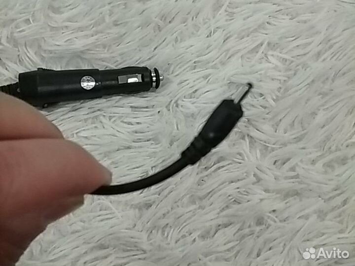 Зарядное устройство