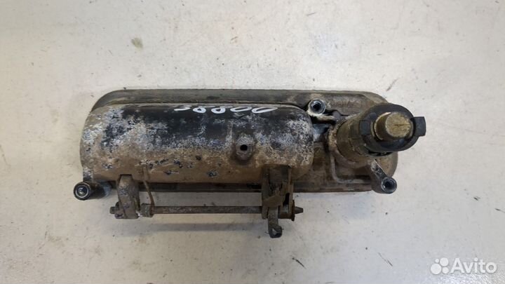 Ручка крышки багажника Volkswagen Caddy, 2006