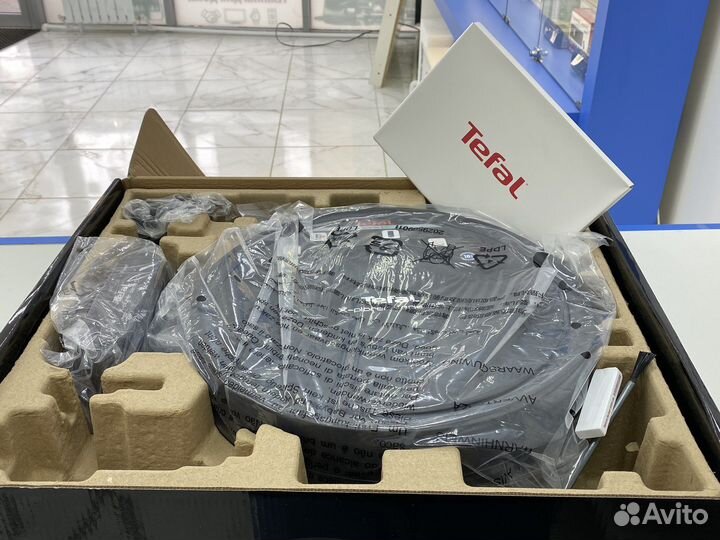 Робот пылесос Tefal 50 новый на гарантии