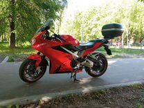 Продам Honda VFR 800F