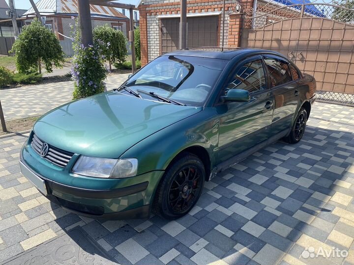 Volkswagen Passat 1.8 AT, 1997, 356 000 км