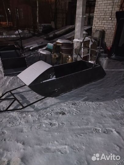 Сани волокуши для снегохода из пнд