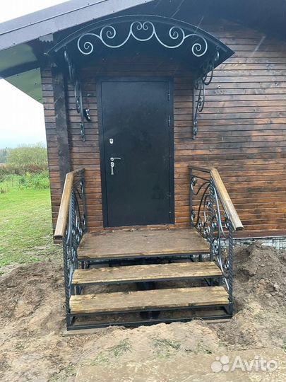 Крыльцо металлическое