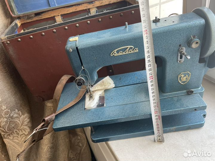 Редкая Швейная машинка белка 1961 год СССР