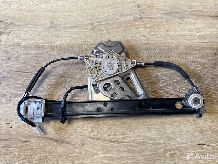Mercedes s-класс 220 задний правый стеклоподъёмник