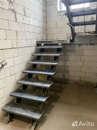 Лестницы на заказ по индивидуальному проекту