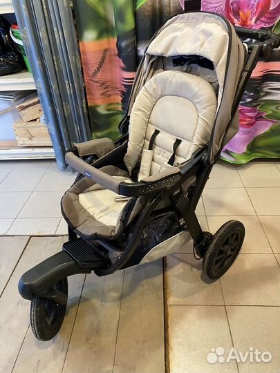 Коляска chicco 3 в 1