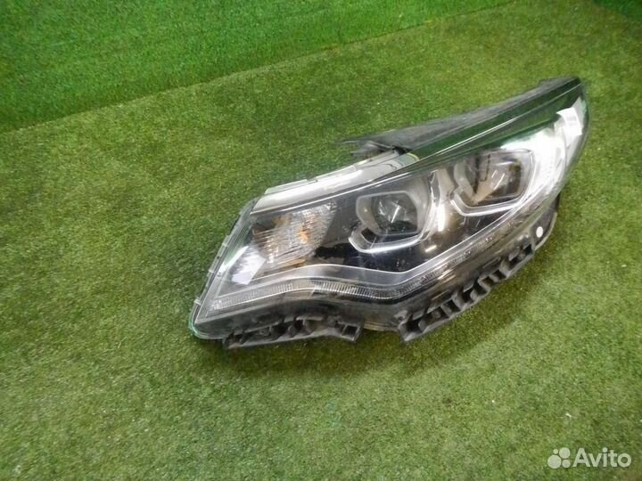Фара левая Kia Optima