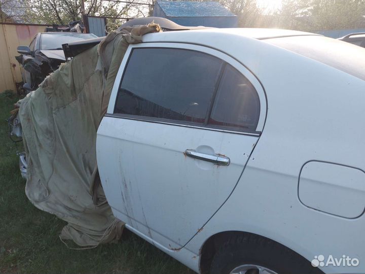 Дверь задняя левая Lifan Solano Белая