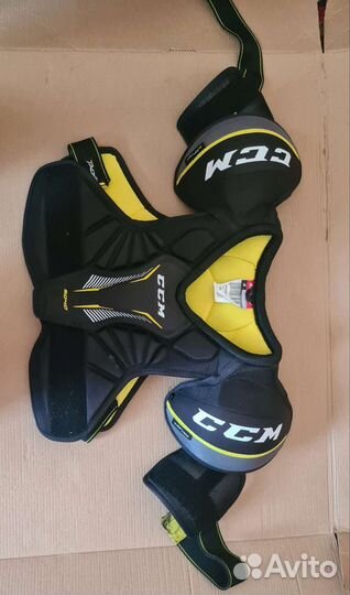 Нагрудник хоккейный ccm jr