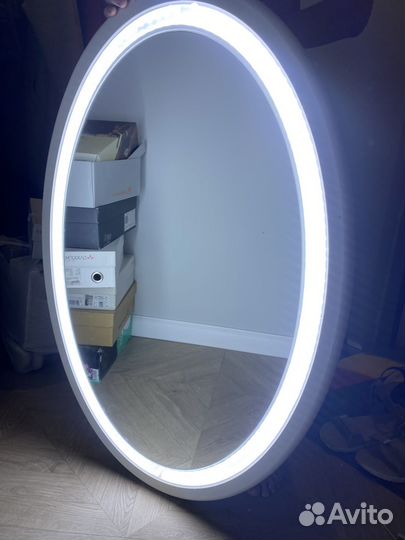 Зеркало с led подсветкой