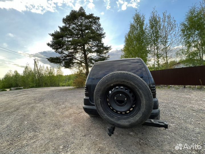 Универсальная калитка запасного колеса (съемная)