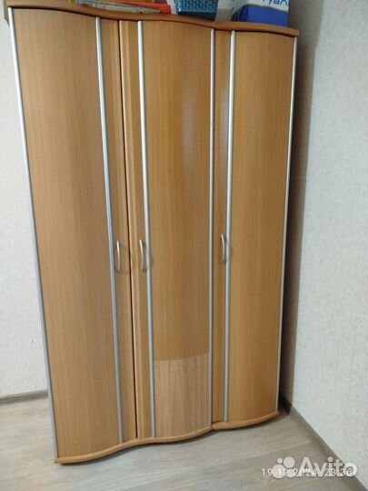 Шкаф пенал бу