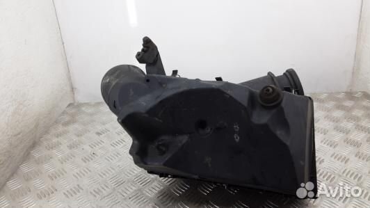 Корпус воздушного фильтра mercedes benz E-class W2