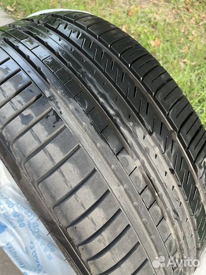 R21 Kinforest KF550-UHP 285/35, PCD 5x120 DIA 74.1