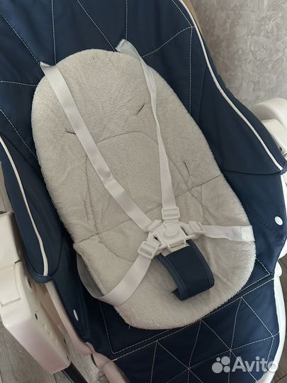 Стульчик для кормления Capella