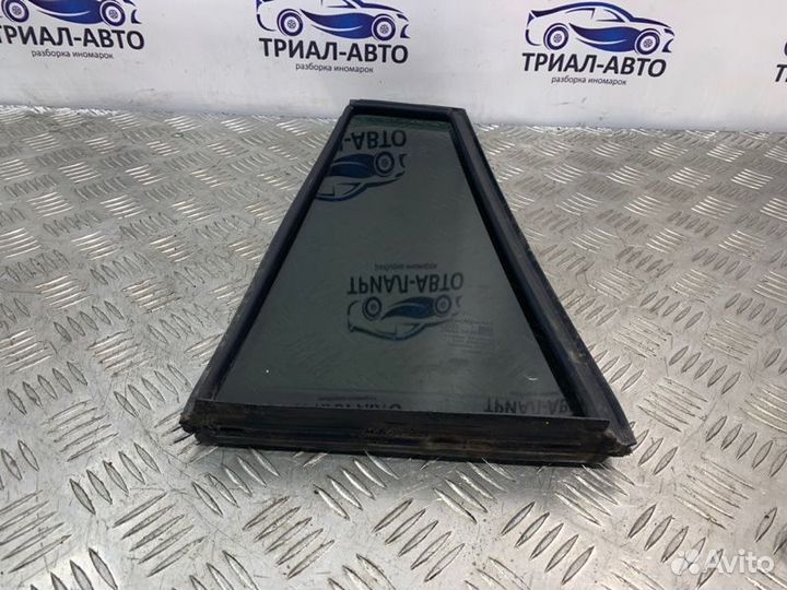 Стекло двери форточка заднее правое Ssangyong