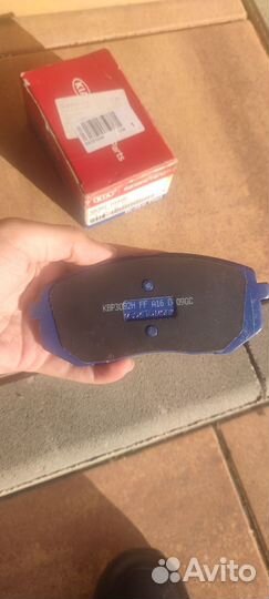 Тормозные колодки Hyndai IX35 передние,ориг, новые