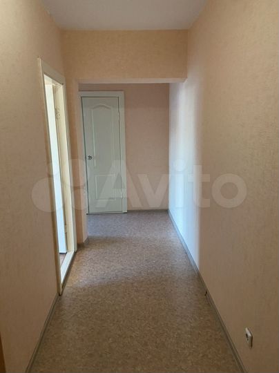 1-к. квартира, 42 м², 9/10 эт.