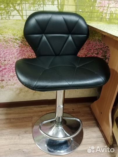 Барный стул