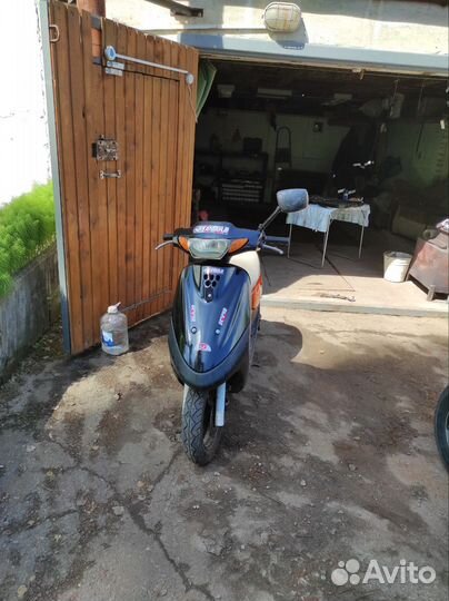 Мопед скутер
