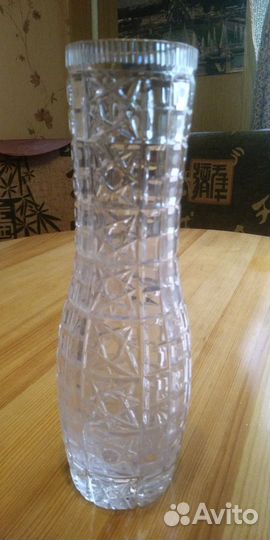 Хрустальная ваза