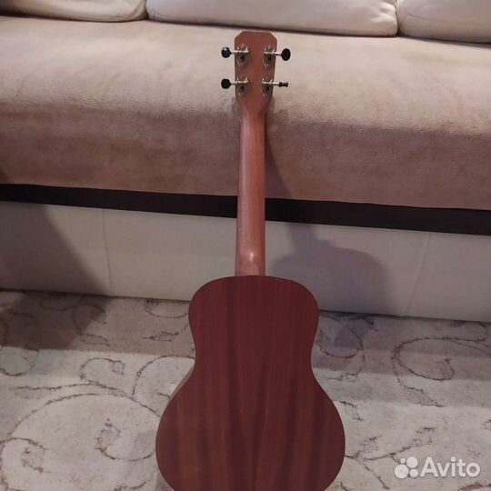 Укулеле тенор flight