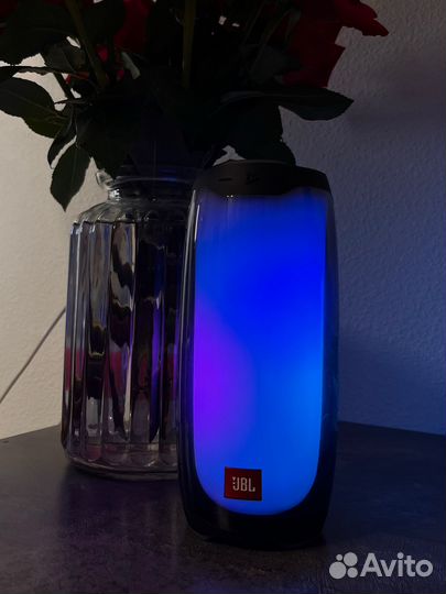 Колонка JBL pulse 4 (шикарная)
