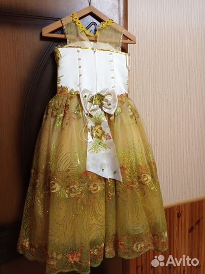 Платье для девочки на выпускной 122 128