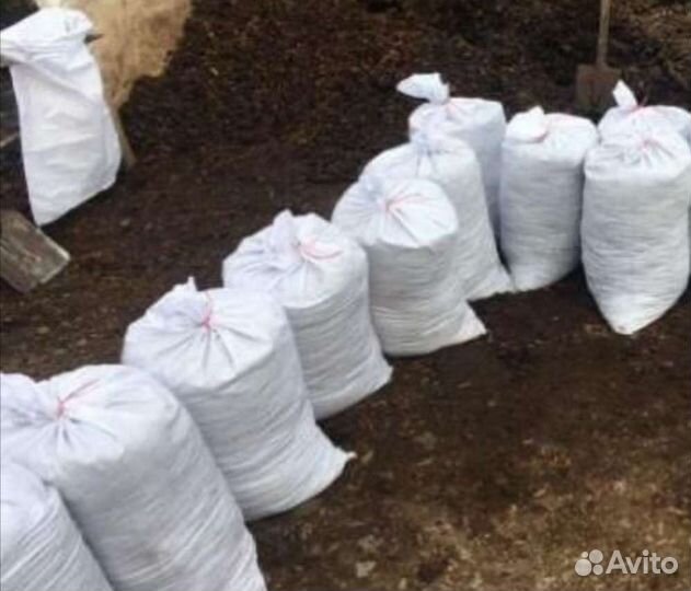 Перегной, навоз в мешках