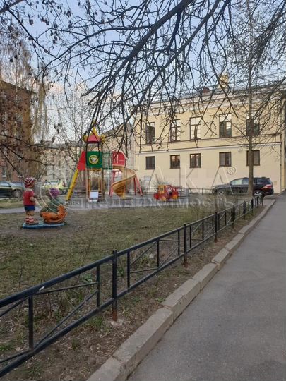 3-к. квартира, 83,2 м², 1/3 эт.