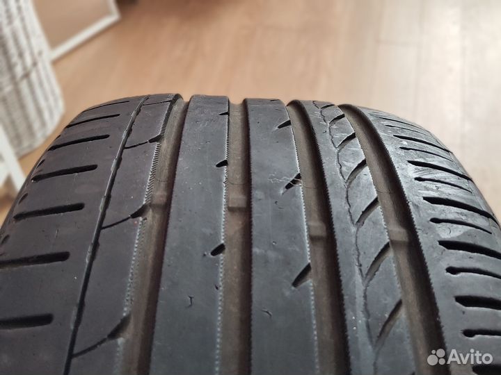 Yokohama Advan Sport V103B 215/45 R18 89Y