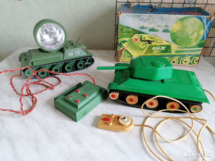 Прожекторная, танк, пушка. Цена за всё 3 штуки