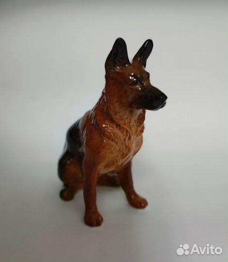 Овчарка фарфор статуэтка собаки