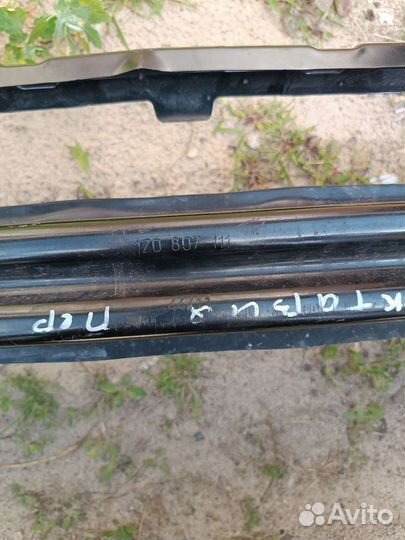 Передний усилитель бампера skoda octavia А5