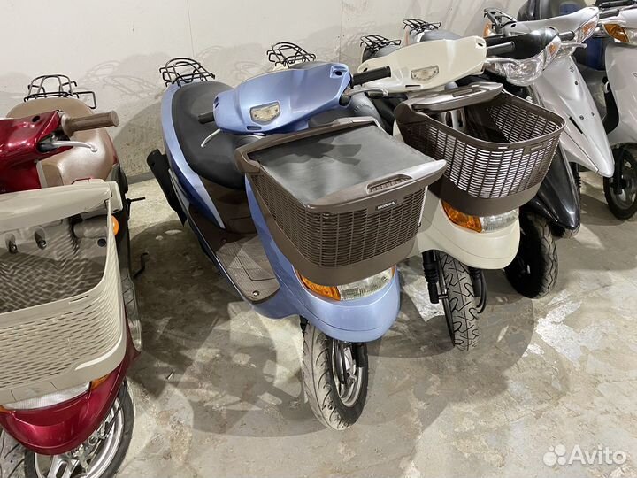 Скутеры Хонда Дио 62 с корзиной (Dio AF62 cesta)