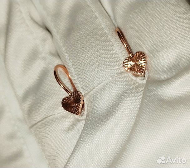 Золотые серьги