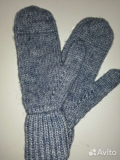 Шапка +варежки новые женские