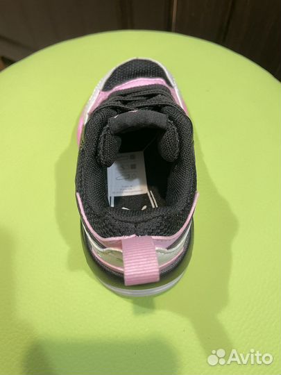 Кроссовки для девочки Puma