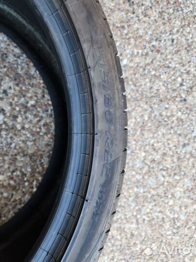 Pirelli P Zero PZ4 245/50 R19 105W