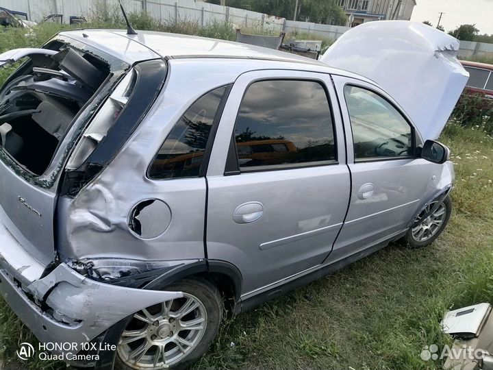 Opel Сorsa в разбор