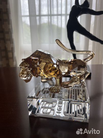 Статуэтка тигр цветное стекло