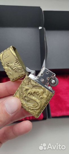 Зажигалка бензиновая