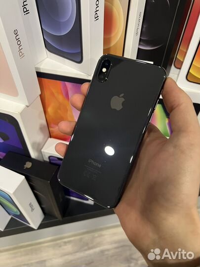 iPhone X, 64 ГБ